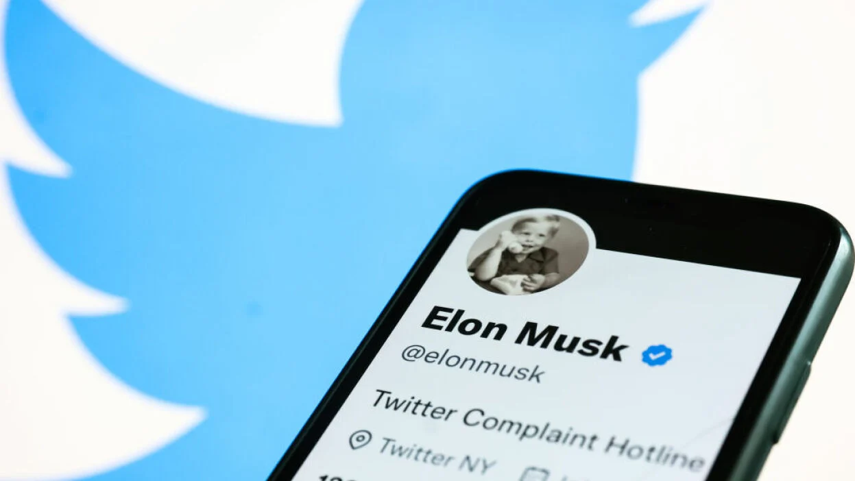 Professor Kevin Curran, Ulster University in an interview on BBC Radio Foyle about Elon Musk declaring Twitter will charge $8 (£7) monthly to Twitter users who want a blue tick by their name indicating a verified account.